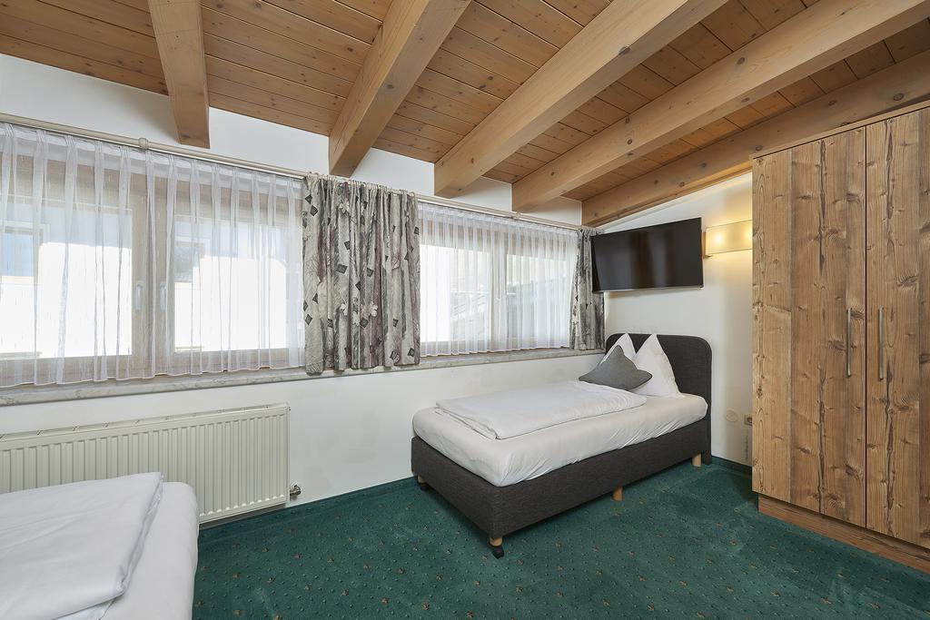 Landhaus Zirmhof Saalbach-Hinterglemm Dış mekan fotoğraf